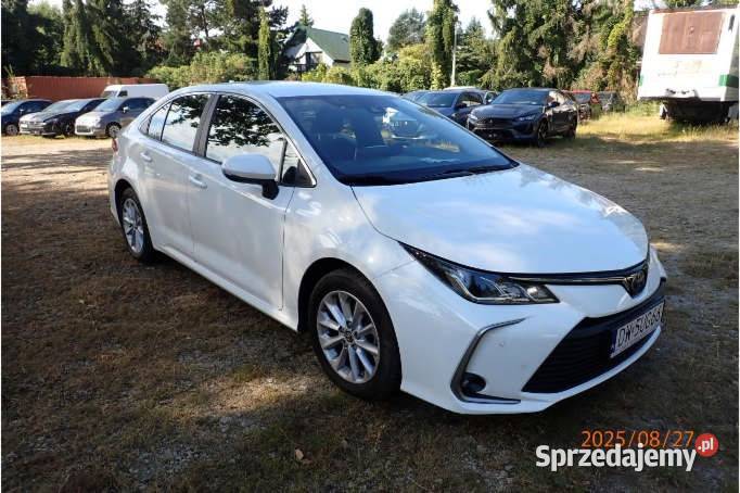 TOYOTA COROLLA 2022 179800 ccm 98 mazowieckie