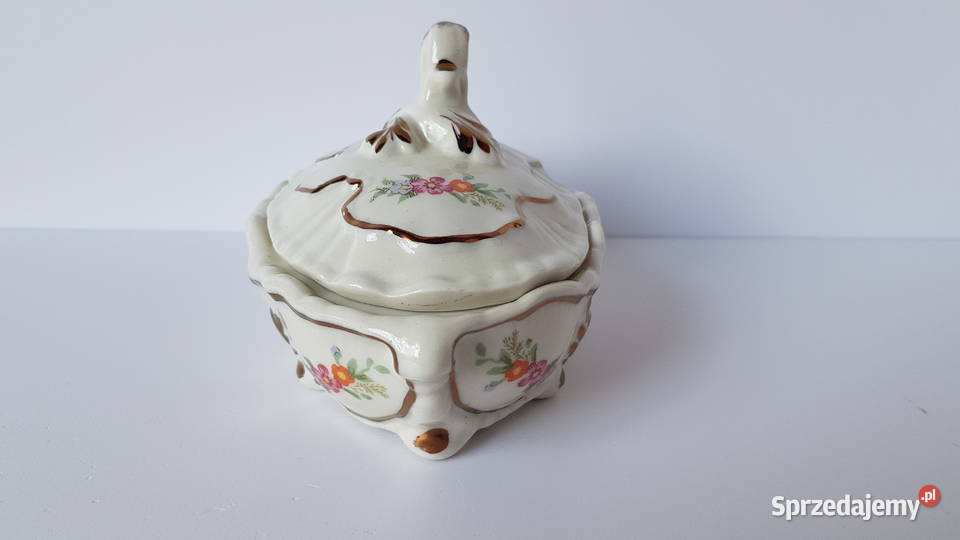 Sygnowane ceramiczne puzderko bombonierka w Pozostałe Dąbrowa Górnicza