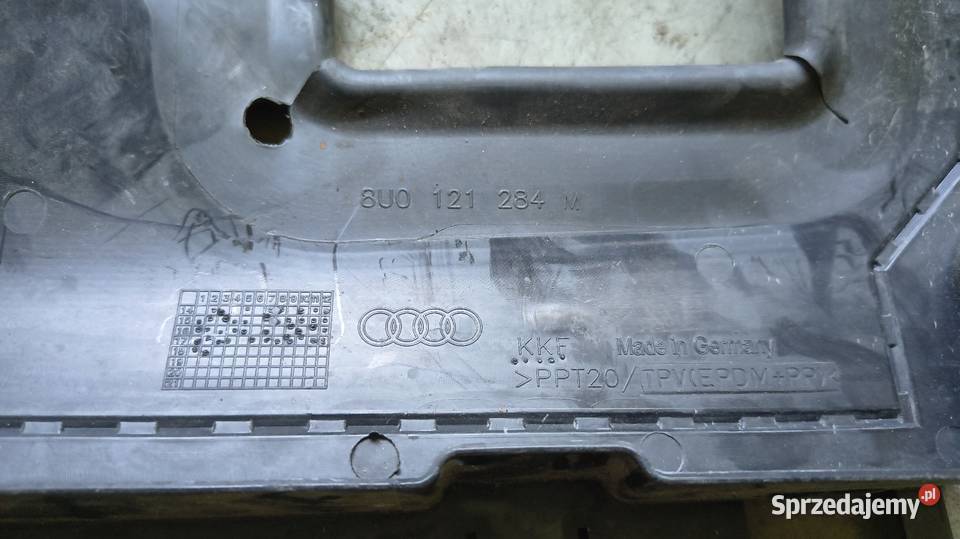 Audi Q3 8U kierownica powietrza prawa 8U0121284M Kierownice powietrza małopolskie Bolęcin