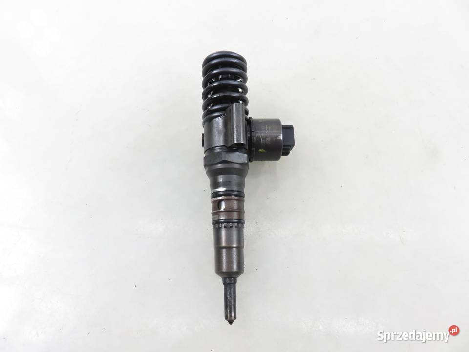 POMPOWTRYSKIWACZ TOURAN 20 TDI 03G130073G