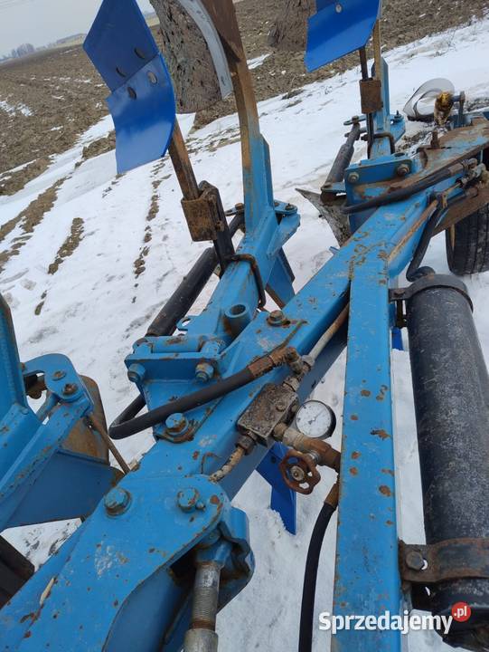 Pług 3 skibowy obrotowy Overum Non Stop Pługi Kutno