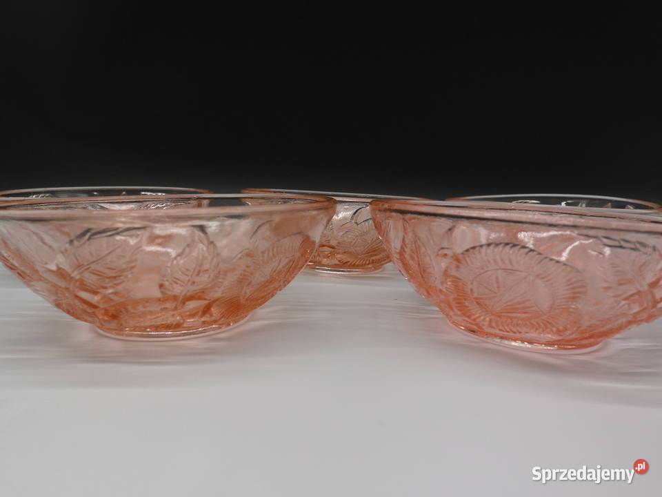 Komplet 5 miseczek deserowych Różowe szkło wielkopolskie