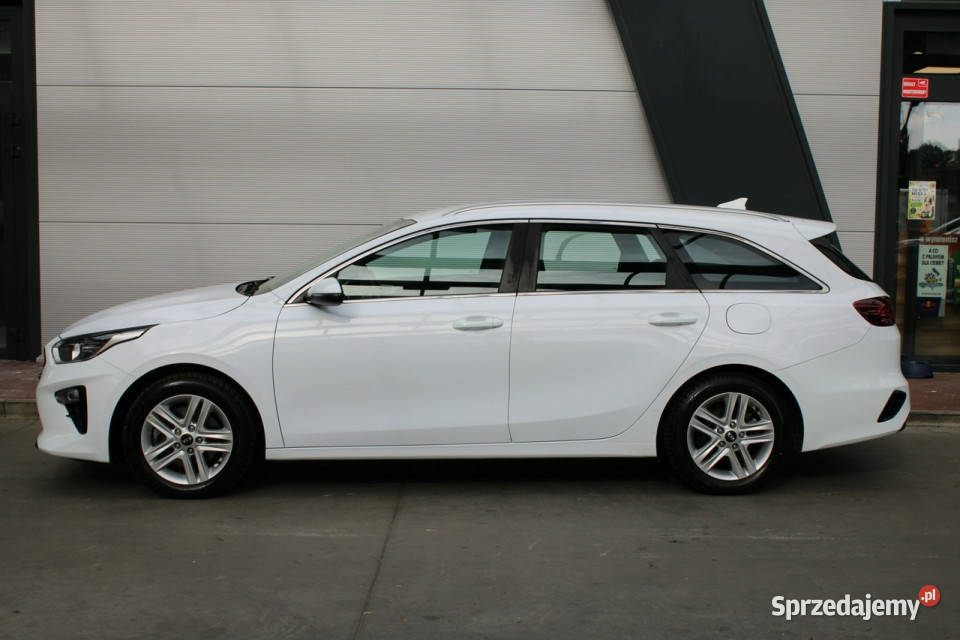 Kia Ceed BezwypadkowyBogata wersja biały Gliwice
