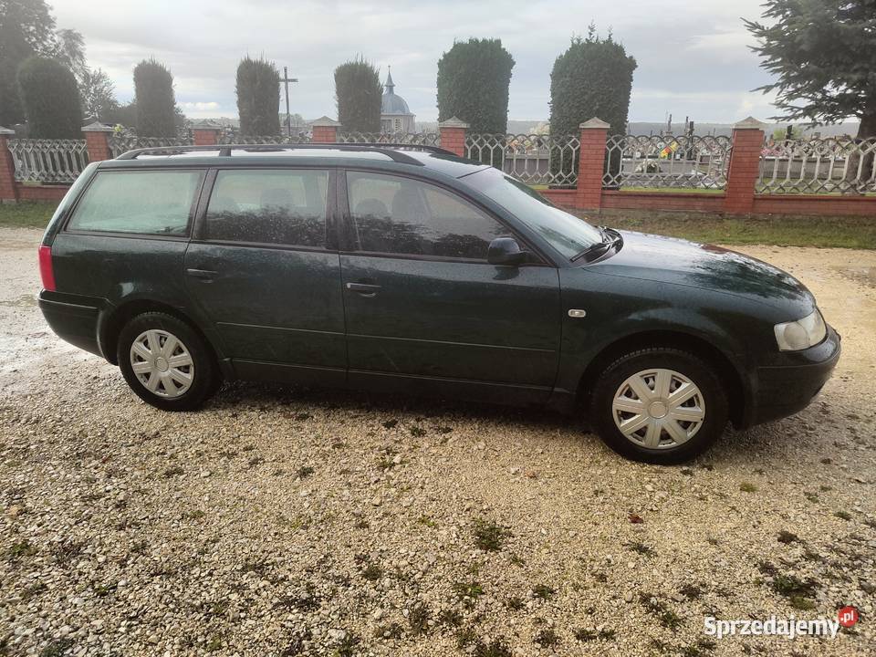 Volkswagen Passat nieuszkodzony Czarna sprzedam