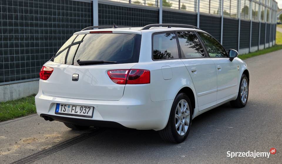 SEAT EXEO ST 20TDI CR 143 2011r BiXenon LED Navi elektryczne szyby Humniska