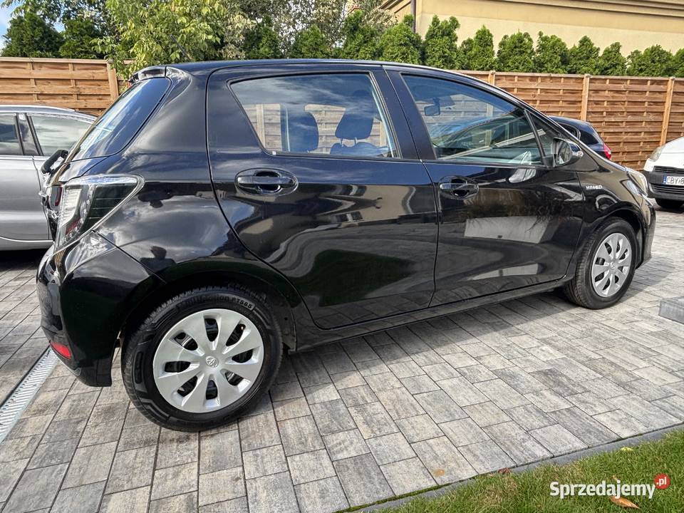 Yaris 15 hybryda automat led navi autoklim Yaris wielkopolskie Ryczywół
