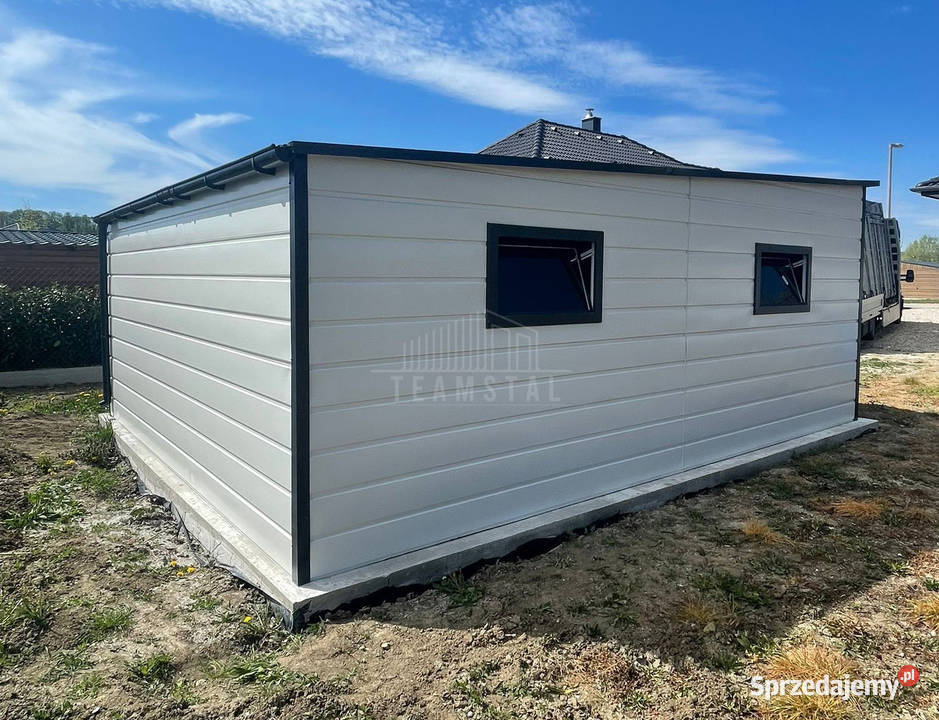 Garaz blaszany 6x6m 2x brama uchylna drzwi 2x Wieliczka