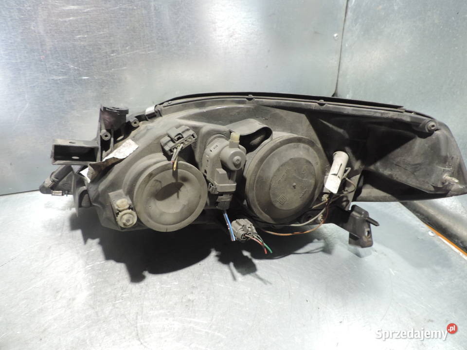 NISSAN PRIMERA P12 LAMPA PRAWY PRZÓD PRZEDNIA Rok produkcji 2003 Nowy Sącz