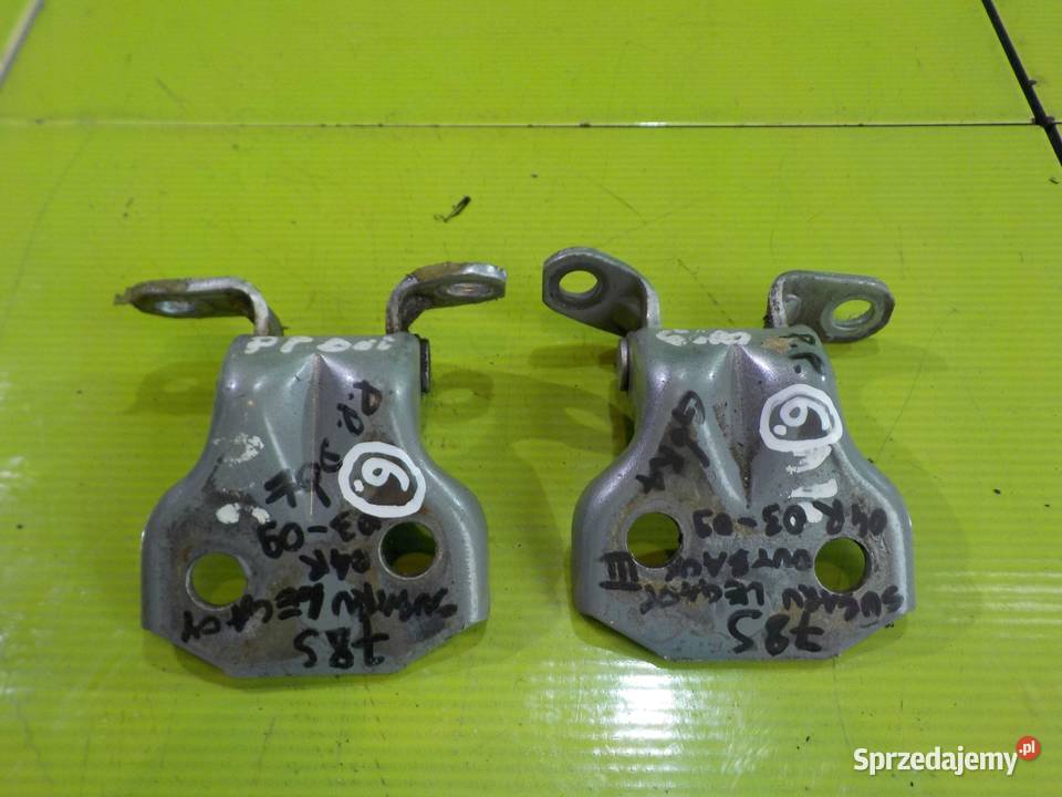 LEGACY OUTBACK III 04 zawiasy drzwi prawy przod sprzedam