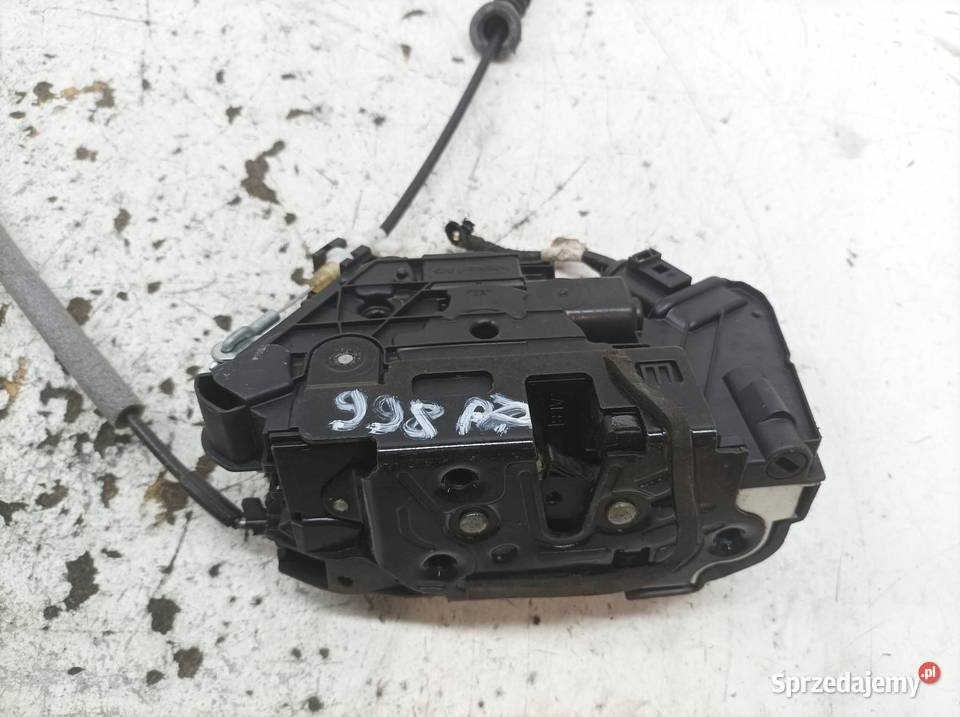 ZAMEK DRZWI PRAWY PRZÓD 5N1837016C Skoda Superb