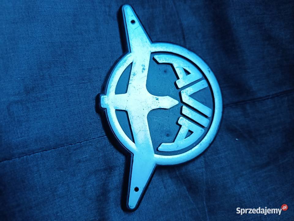 Samochód ciężarowy AVIA emblemat logo Katowice