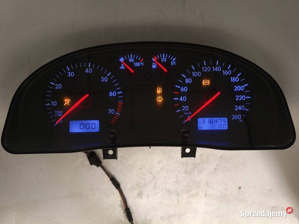 Sterownik Silnika VW Passat B5 18 ADR 8D0907558B