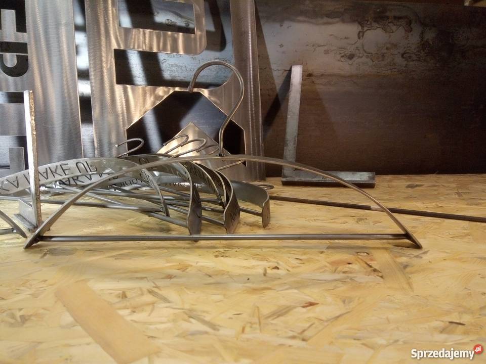 Wieszak ubraniowy Loft super prezent z dedykacją