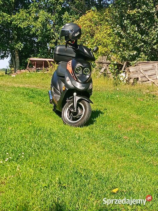 Skuter 50 4 T Tomaszów Lubelski