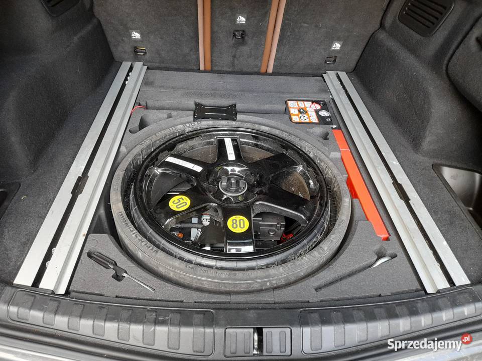 Alfa Romeo Stelvio 202802018Super stanNiski radio