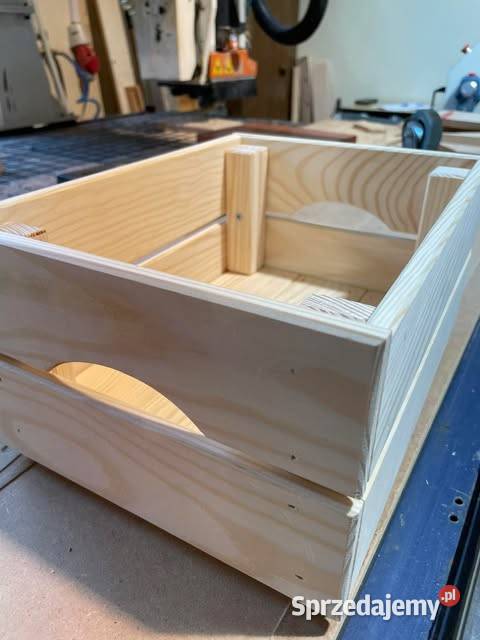 SKRZYNKI SZCZEBELKOWE SOSNOWE SKRZYNKI NA sprzedam