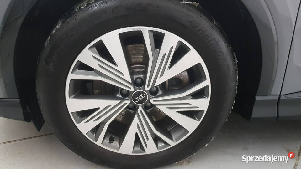 Audi Q4 etron 40 77kWh Advanced Z Polskiego nawigacja mazowieckie
