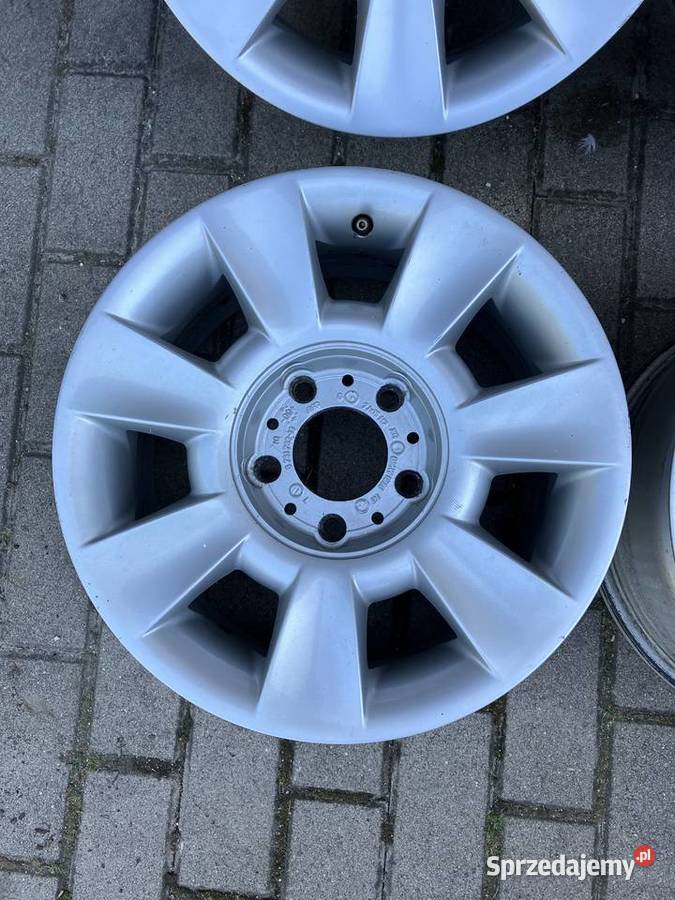 Felgi aluminiowe BMW E39 alufelgi 15 ET20 Średnica 15" Kłodzko