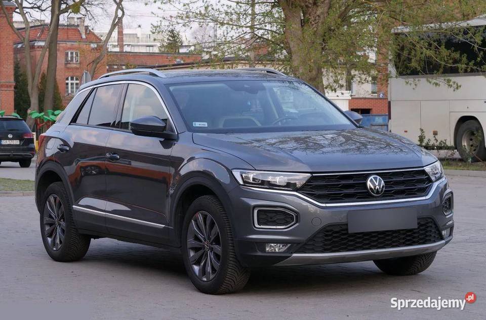 Volkswagen TRoc 15 benzyna 150 2020r stan Samochody osobowe Olsztyn