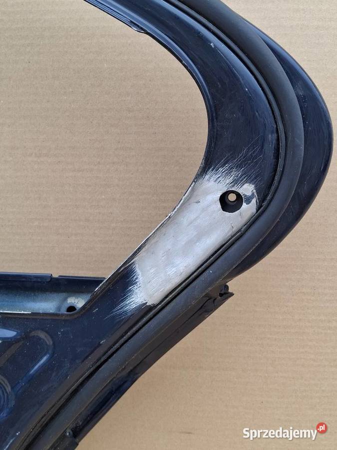 BMW 5 F10 SEDAN DRZWI PRAWY TYŁ PRAWE TYLNE osobowe lubuskie Bieleń sprzedam