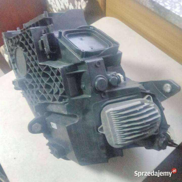 Lampa przednia Mercedes Glc USA prawa Siedlce