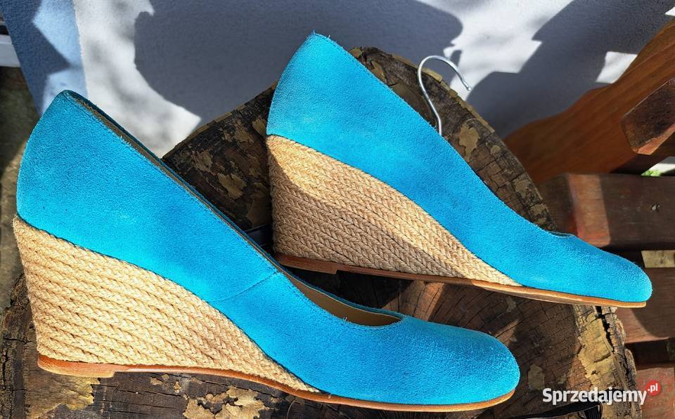 Pełne damskie buty na koturnie rozmiar 40 Czółenka Czchów