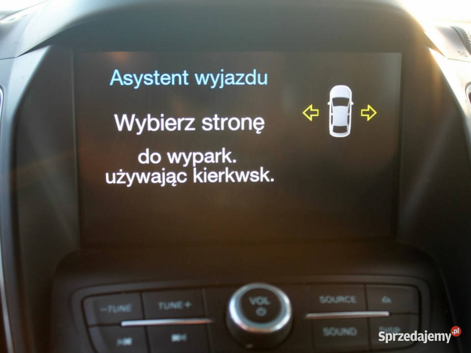 Ford Grand C 10 Benzyna 125 7 OSÓB Navi LED 175000km Zielenin