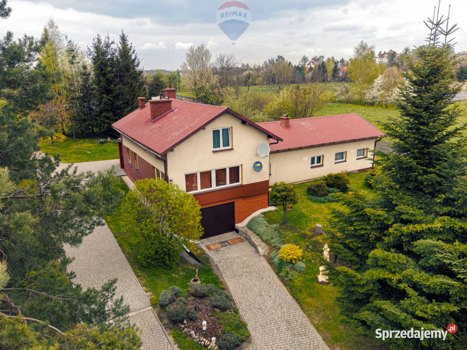 Stadnina Koni hodowla zwierząt dom na wsi Cieszyn