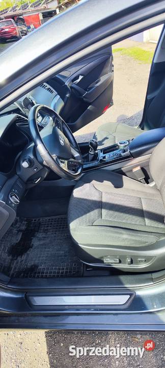 Hyundai i40 17 CRDI Bezwypadkowy krajowy ładny Dąbrowa sprzedam