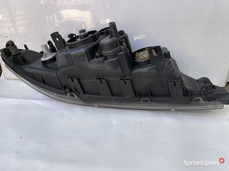 BMW E39 LIFT LEWA LAMPA XENON