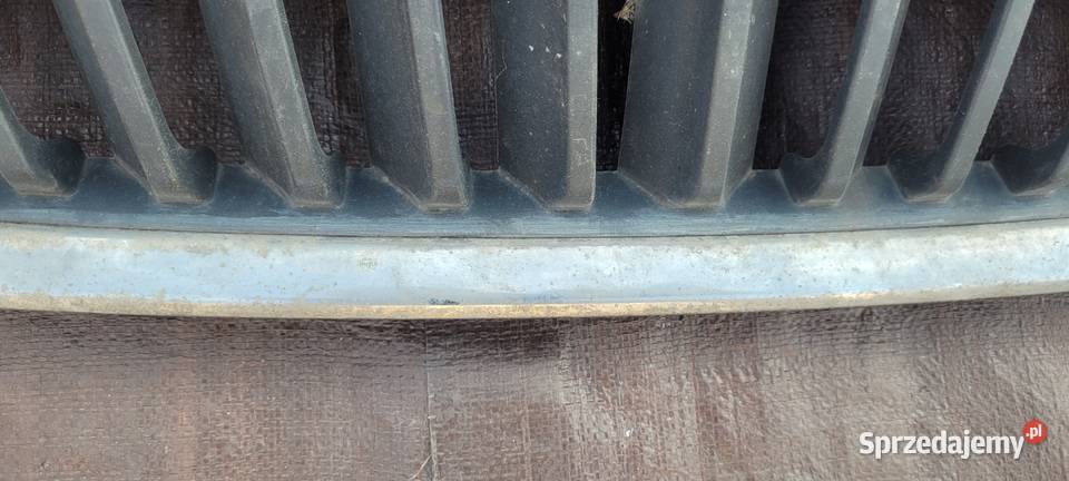 SKODA RAPID 12 ATRAPA GRILL 5JA853668 Ruda Śląska sprzedam