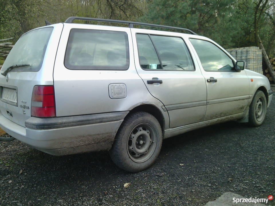 sprzedam VW Golf 3 Kombi Przemyśl - Sprzedajemy.pl