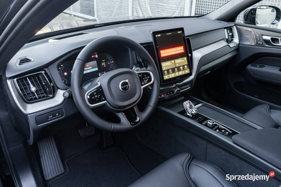 Volvo XC 60 Ultra Black Edition T8 AWD plugin pełny VAT Łódź