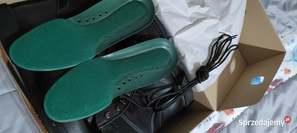 trzewiki pilota letnie wzór 2010 Pozostałe świętokrzyskie Mnichów sprzedam