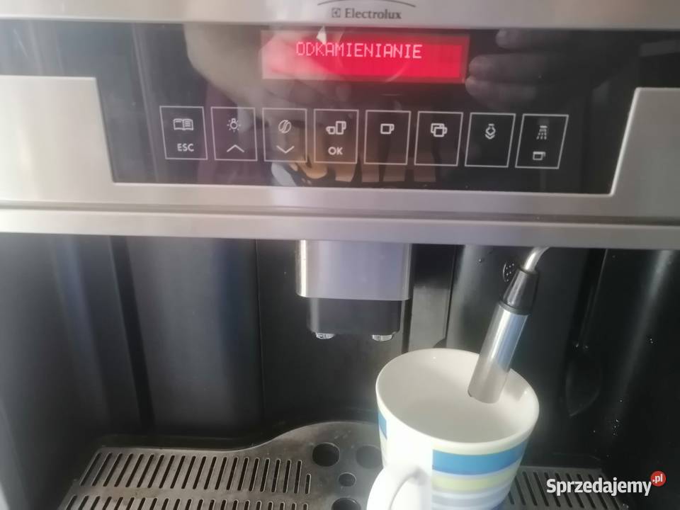 ekspres do zabudowy aeg electrolux pe 3810m