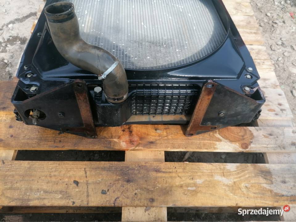 Chłodnica cieczy Massey Ferguson 826082708280 Siemiatycze sprzedam