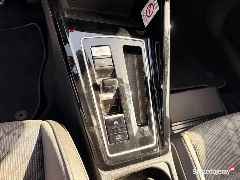 VOLKSWAGEN Golf VIII 15 ETSi 130 OPF RLine GR662 Gdańsk sprzedam