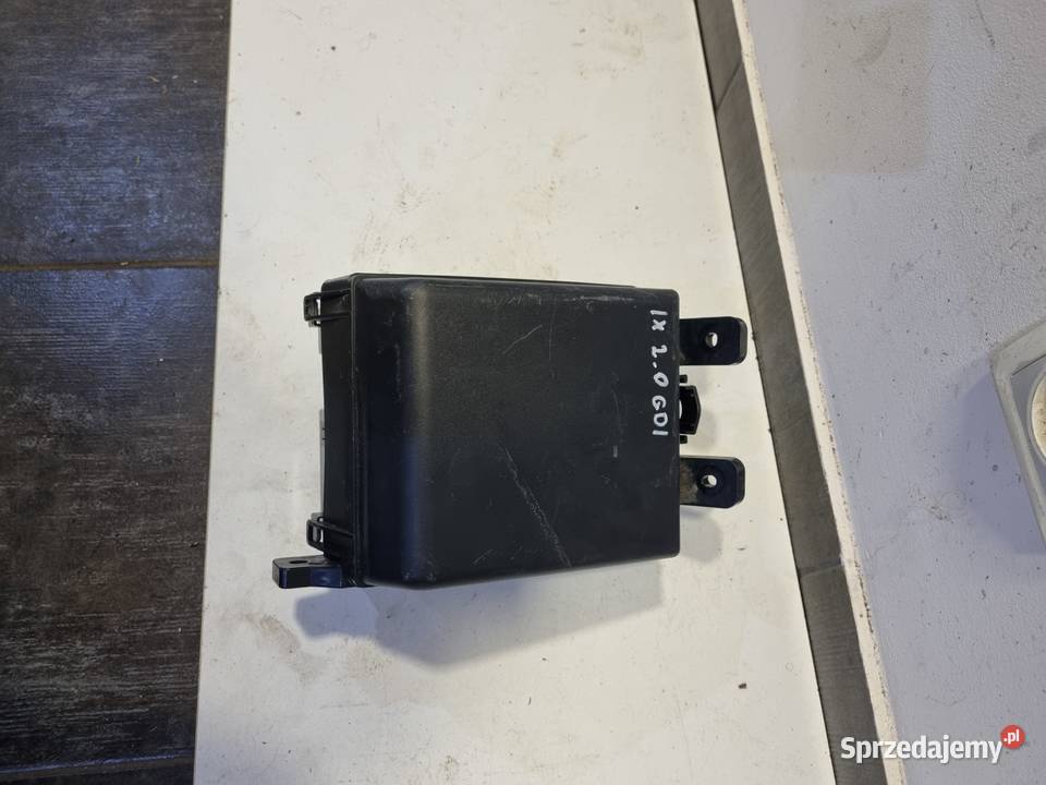 SKRZYNKA BEZPIECZNIKOW HYUNDAI IX 35 20 CRDI osobowe Skierniewice