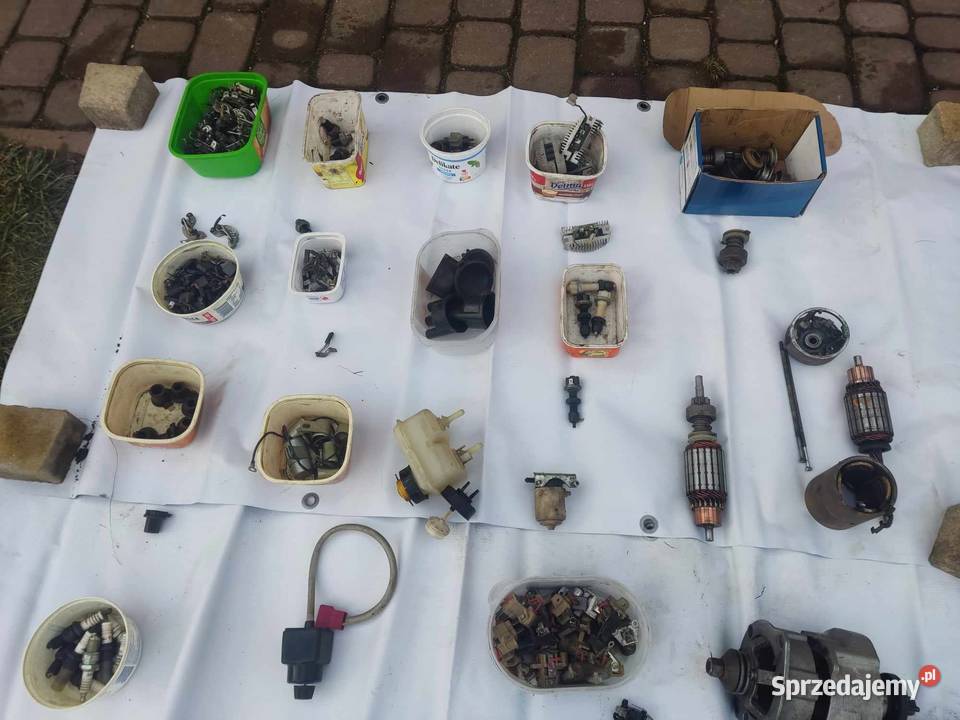 częśći fiat 126 silnik skrzynia elektryka łódzkie