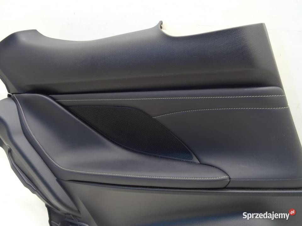 BOCZEK TYŁ PRAWY TAPICERKA LEXUS RC sprzedam