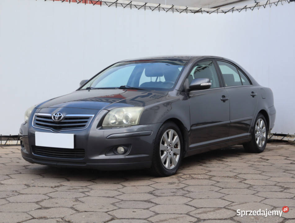 Toyota Avensis 18 VVTi isofix Łódź