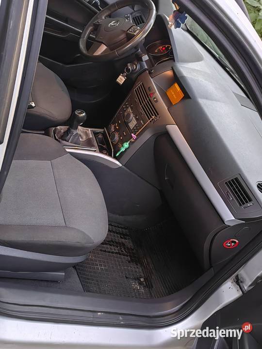 Opel astra 19 cdti Astra Dębica