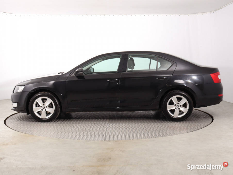 Skoda Octavia 14 TSI czarny Katowice