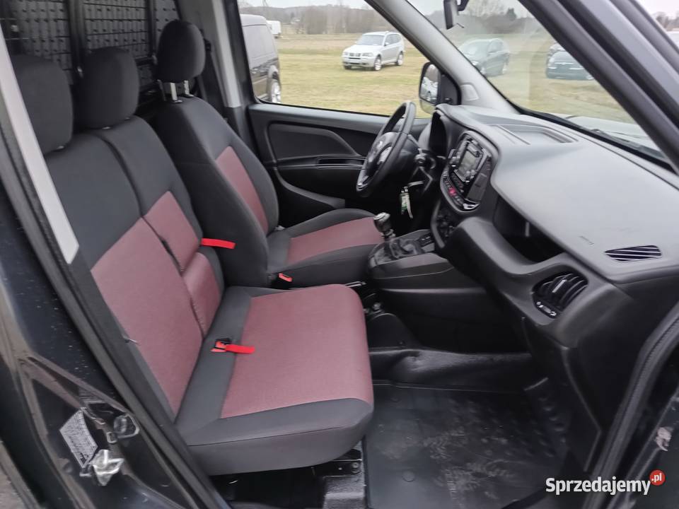 Doblo MAXI 16 MultiJet światła przeciwmgłowe Podkonice Miejskie