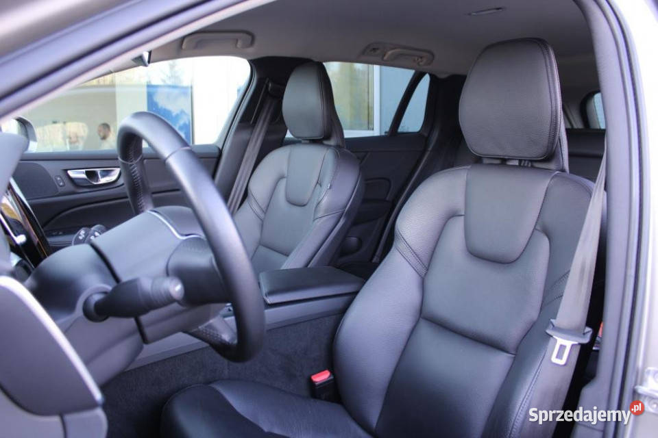 Volvo V60 2021r Czujniki Parkowania PT Skóra Rok produkcji 2021 małopolskie Kraków