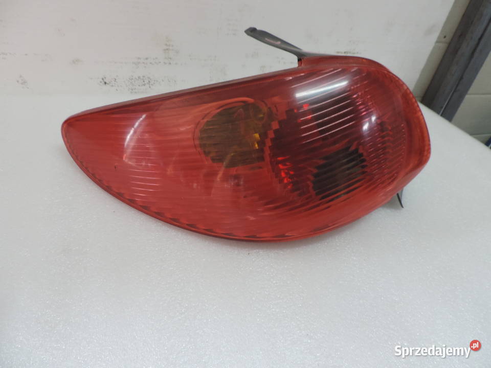 LAMPA LEWA TYLNA PEUGEOT 206 FL Nowy Sącz sprzedam