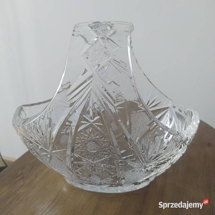 Kryształowy koszyk z PRLu
