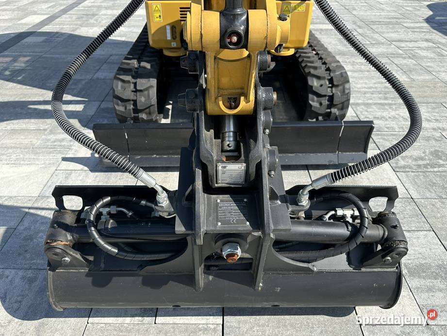 FABRYCZNIE NOWA MINIKOPARKA CATERPILLAR 302 CR Koparki Tuliszków