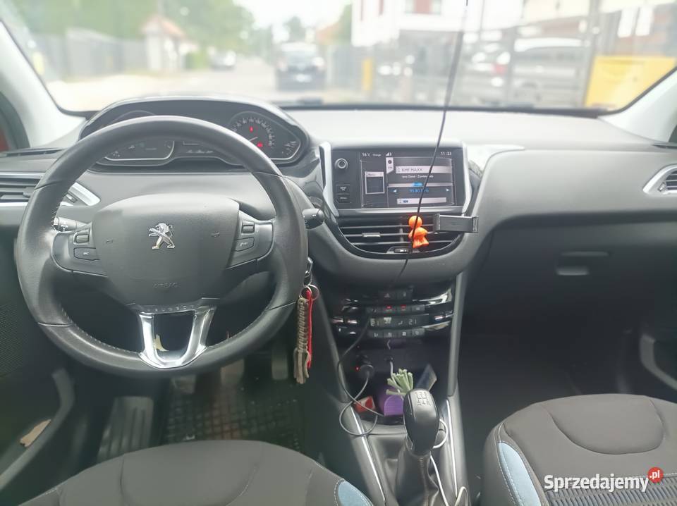 Peugeot 208 I 12 Sprzedam 208 Allure 1199cm3 Marki
