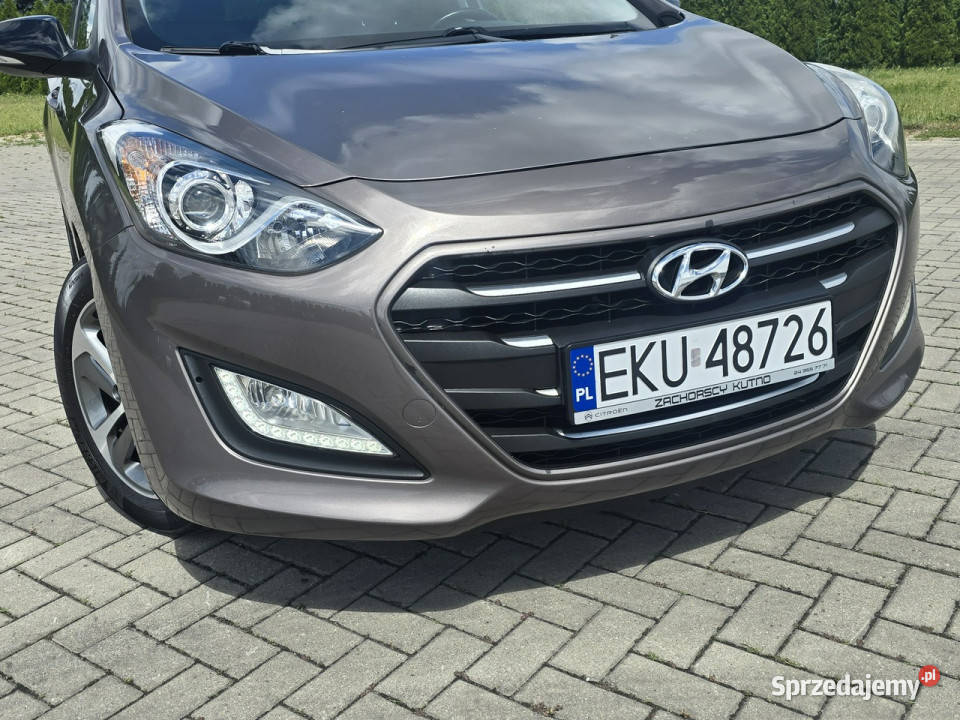 Hyundai i30 16crdi NavigacjaTempomatLedyKlimatr autoalarm łódzkie Kutno